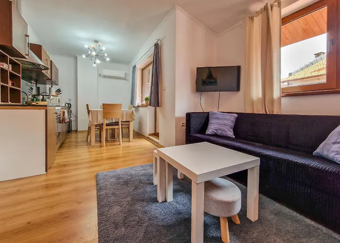 Cedar 2 Bedroom By Flat Mаnager *